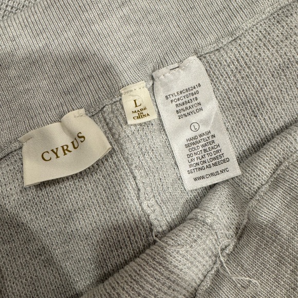 Cyrus Lounge Set Gray Waffle Knit Hoodie & Joggers Size L Cozy Two Piece Set - Picture 3 of 3